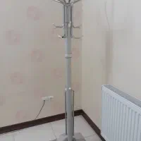 جالباسی ایستاده