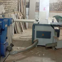 یک دستگاه دورکن 220با مکنده پاین