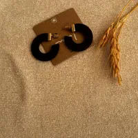 گوشواره سنگی