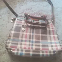 کیف|کیف، کفش، کمربند|قرچک, شهرک طلائیه|دیوار