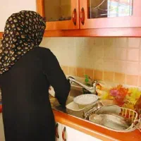 نیازمند همیار خانم برای مراقبت از سالمند با اسکان