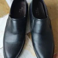 یک جفت کفش نو