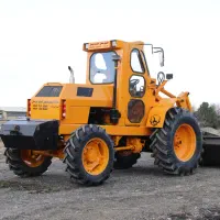 فروش تراکتور رومانی بیل عقب شاسی یک تیکه لودری جفت