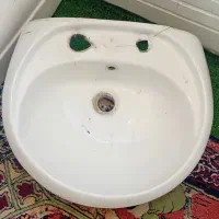 روشویی با پایه