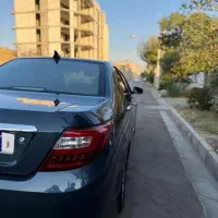 دنا پلاس ۱۴۰۰ کم کار فابریک نو بسیار تمیز|خودرو سواری و وانت|شیراز, میرزاکوچک خان|دیوار