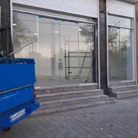 شیشه‌سکوریت|خدمات پیشه و مهارت|همدان, |دیوار