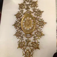 آجیل خوری. میوه خوری .ساعت