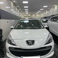 پژو 207i دنده ایی سقف پانوراما مدل 1402