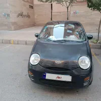 یک دستگاه خودرو ام وی ام سه سیلندر