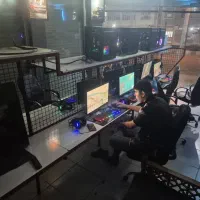 ۸عدد کامپیوتر|رایانه رومیزی|اهواز, شهرک برق|دیوار