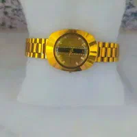 ساعت مچی زنانه رادو مدل تخم مرغی بند استیل طلایی