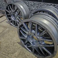 رینگ خرچنگی ب همراه صحفه و پیچ زد سرقت