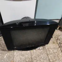 تلویزیون 28اینچ صفحه تخت درجه یک|تلویزیون و پروژکتور|دزفول, |دیوار