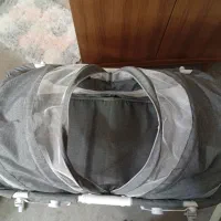 تخت تاشو کنار مادر چرخ دار|تخت و صندلی بچه|تهران, خواجه نصیر طوسی|دیوار