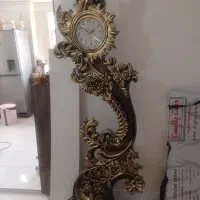 ساعت ایستاده