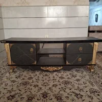 میز تلویزیون در حد نو