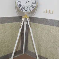 ساعت ایستاده