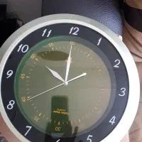 ساعتدیواری با ثانیه شمار بدون صدا