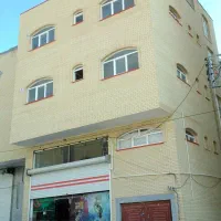 مغازه ۵۰ متری +۱۸ متر بالکن در خیابان پاداش