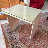 میز کامپیوتر و مطالعه