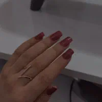 نیازمند مدل ناخن