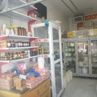فروشنده لبنیات