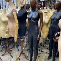 مانکن فروشی رگال آینه چوب کار|فروشگاه و مغازه|تبریز, |دیوار