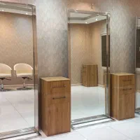 وسایل سالن آرایشی ،صندلی ،کنسول،میز ناخن