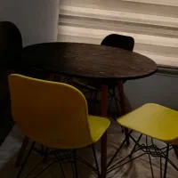 صندلی|میز و صندلی غذاخوری|رشت, پل تالشان|دیوار