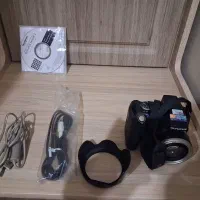 دوربین کاملا سالم بدون مموری