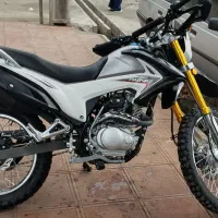 تریل 200مدل 404