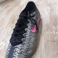 کفش ورزشی فوتبال نایک اصلی|کیف، کفش، کمربند|مریوان, |دیوار