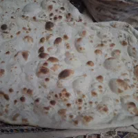 نان محلی خوشمزه