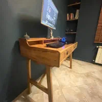 میز تحریر چوبی