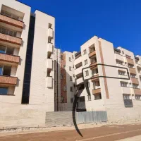 104 متر / دو خواب / گل نرگس / دو کله نور