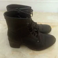 نیم بوت دخترانه شیک وسالم و جنس عالی و باکیفیت