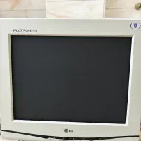 مانیتور CRT ال جی F700B