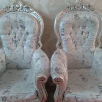 میز بزرگ و دوتا میز کوچیک