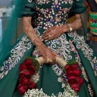 اجاره وفروش لباس عروس عقدحنا|لباس|بندرعباس, |دیوار