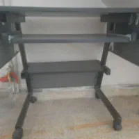 میز کامپیوتر