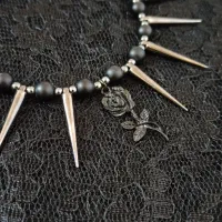 اکسسوری خاص|بدلیجات|شاهین‌شهر, عطار|دیوار