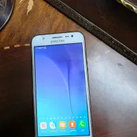گوشی سامسونگ j5
