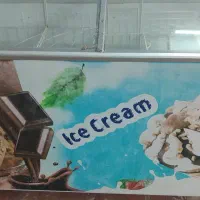 فریزر خوابیده شیشه ای