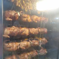 پیک موتوری و سالن کار