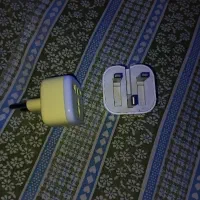 شارژر اصلی آیفون 13