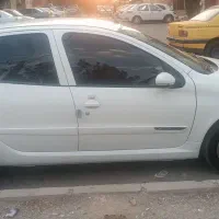 رانا پلاس ارتقاع یافته مدل 1403|خودرو سواری و وانت|اسلام‌شهر, مسکن مهر اسلاشهر (شهرک امام خمینی)|دیوار