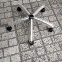 پایه فلزی صندلی گردان