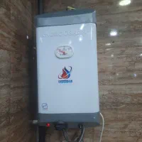 آبگرمکن برقی در حد نو