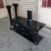 میز تلویزیون نو با گلدون کریستال