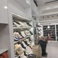 دکور مغازه برای سوپر مارکت و کیف کفش